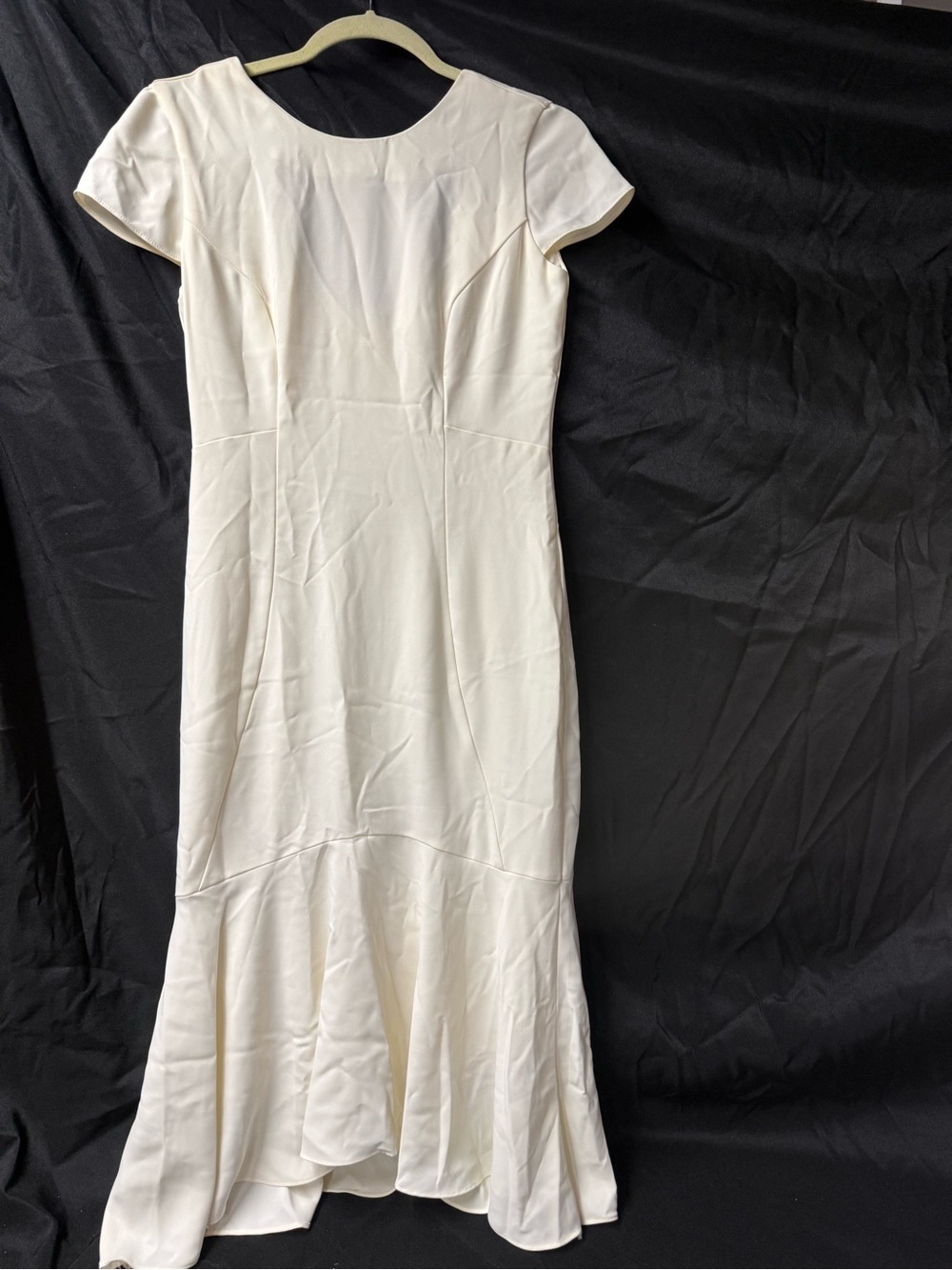 Amanda Uprichard Elegant Cream Cap-Sleeve Mermaid Dress size small